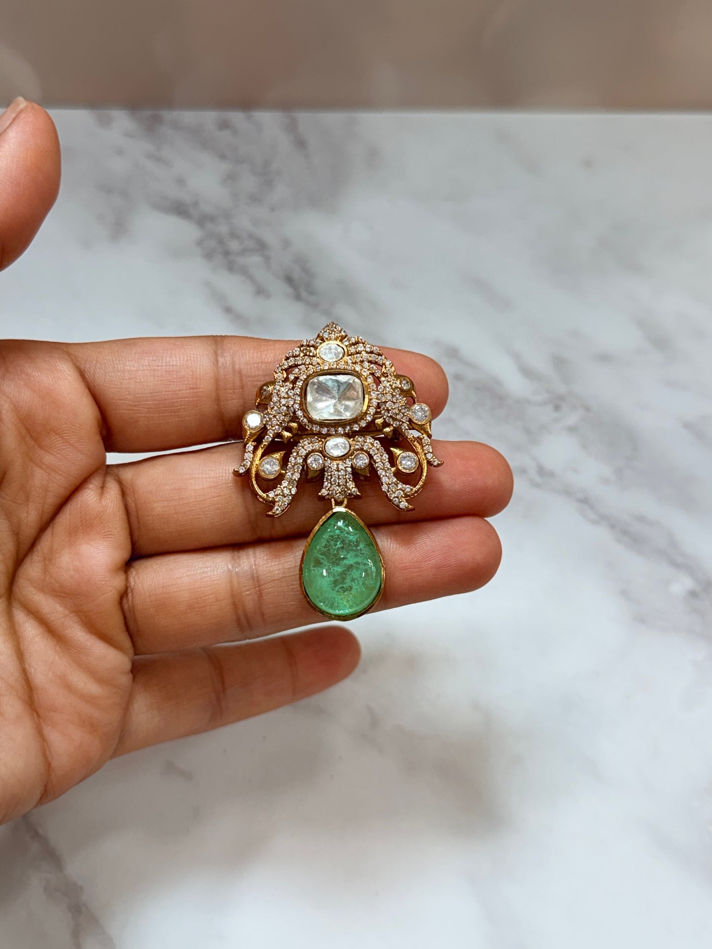 Brooch 715