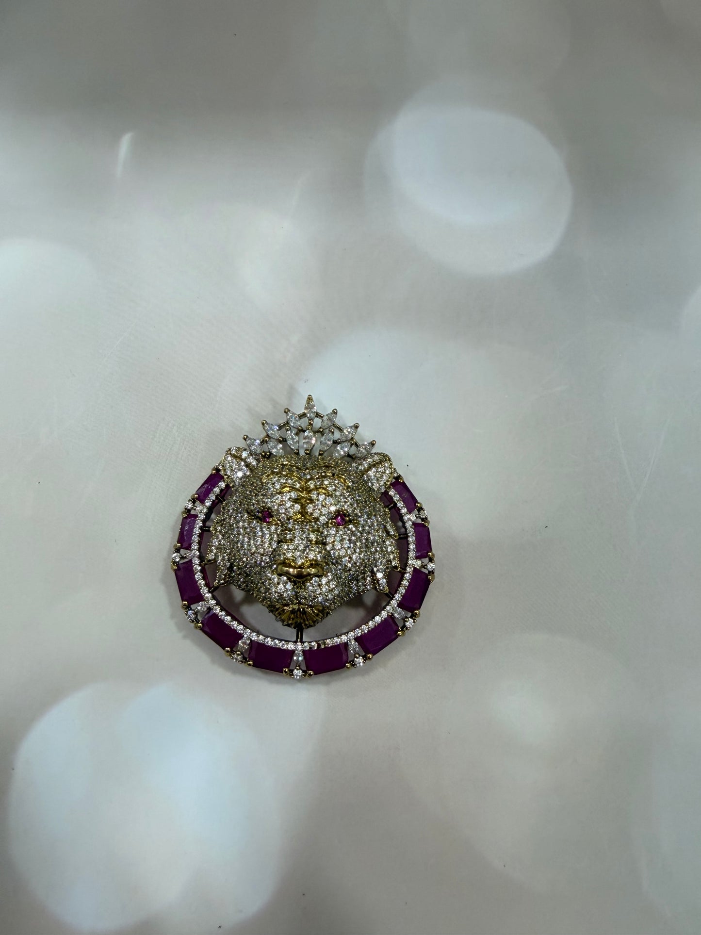 Brooch 1350
