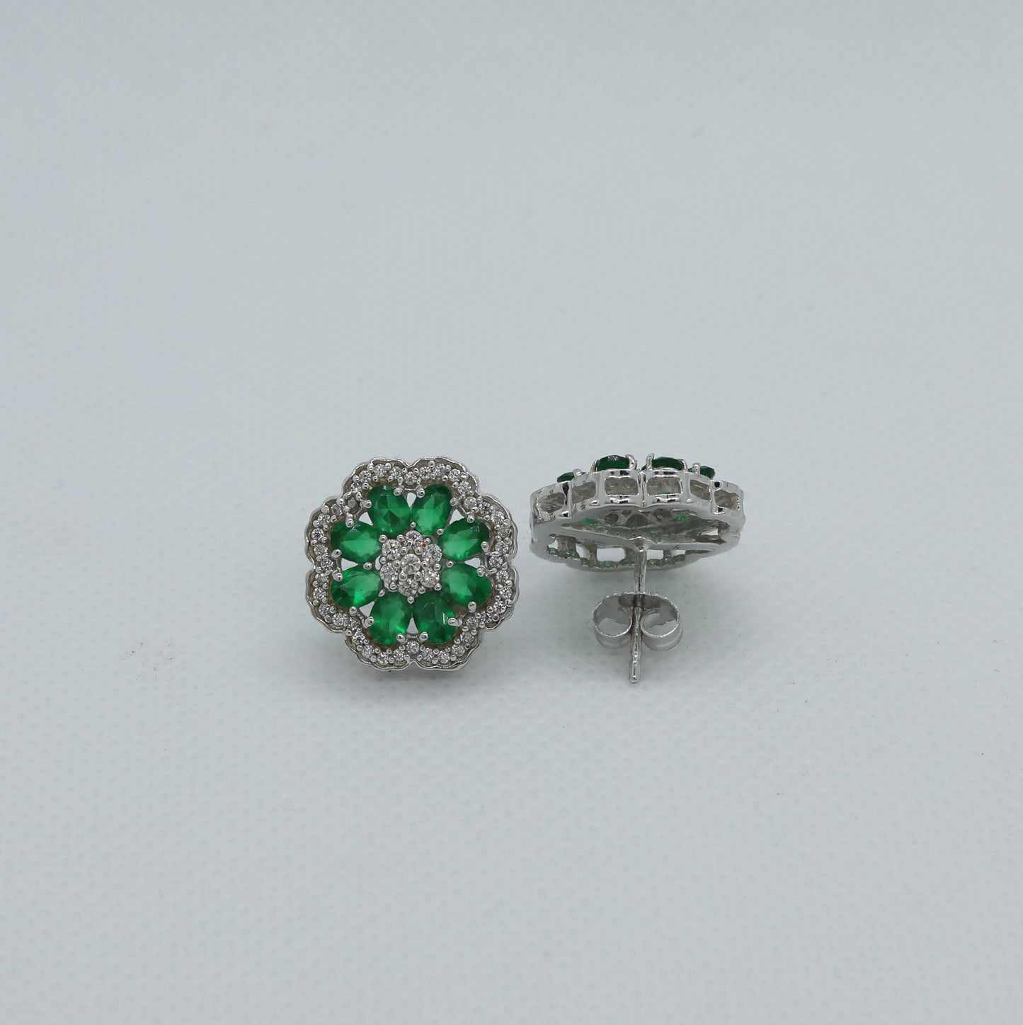 Green Studs